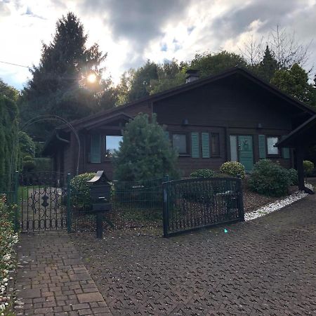 Gemuetliches Holzhaus In Idyllischer Lage Ruppichteroth Экстерьер фото