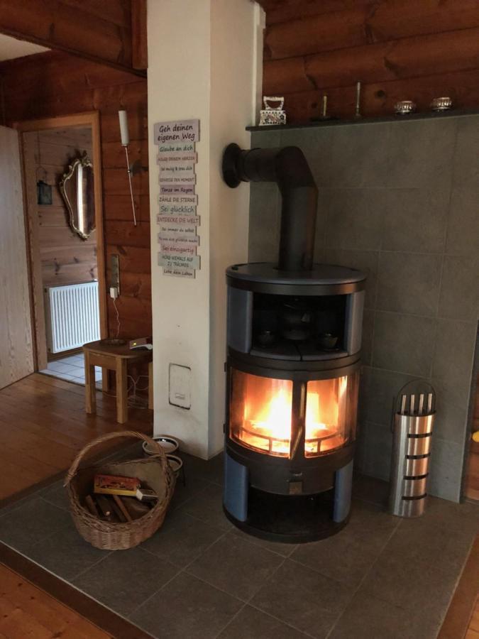Gemuetliches Holzhaus In Idyllischer Lage Ruppichteroth Экстерьер фото